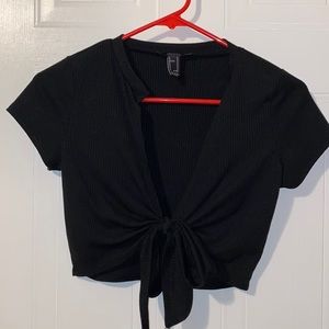 Black knot crop top